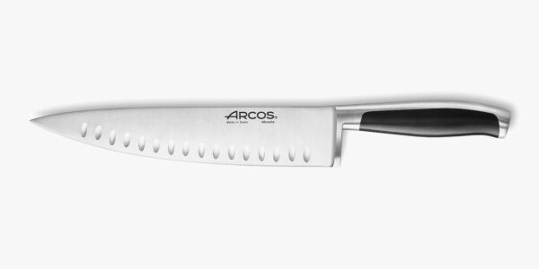 Cuchillo cocinero Arcos Serie Kyoto de 240 mm con hoja forjada y mango ergonómico antibacteriano.