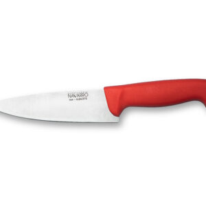 Cuchillo de chef profesional de acero inoxidable con mango ergonómico rojo fabricado por Cuchillería Navarro en Albacete.